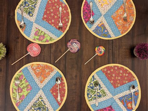 Set of 4-6 Pieces Round Placemats, Wildflower Cottage Garden Diamond Hand-made Quilted Patchwork ...