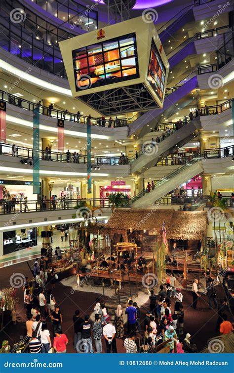 One Utama Shopping Mall, Malaysia Editorial Image - Image: 10812680