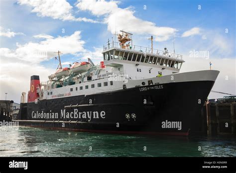 Calmac ship hi-res stock photography and images - Alamy