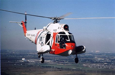 Sikorsky HH-52A “Seaguard” (1963) | Coast Guard Aviation History