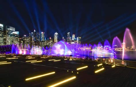 Spectra, a light and water show, at Marina Bay Sands | SENATUS