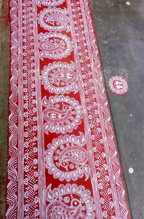 Aipan gallery/ doorstep aipan design | Tribal art designs, Alpona design, Mandala art lesson