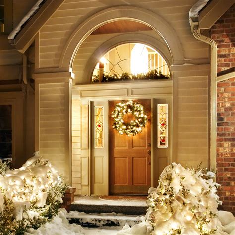 Christmas Door Decorating Ideas