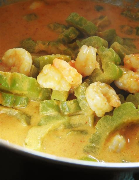 Bitter Melon Curry Shrimp: Why Bitter Foods Stabilize Blood Sugar