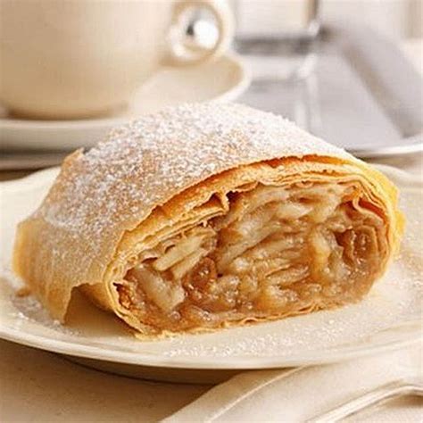 Authentic German Desserts - Album on Imgur | Apple strudel, Austrian recipes, Strudel