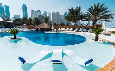 Chilling by the Pool: Most Fabulous pool bars Dubai - Easy Yacht