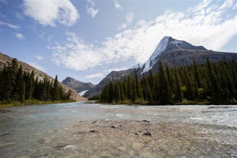 Berg Lake Trail Photo | Hiking Photo Contest | Vancouver Trails