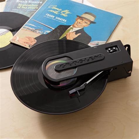 Crosley Revolution Portable Turntable » Gadget Flow