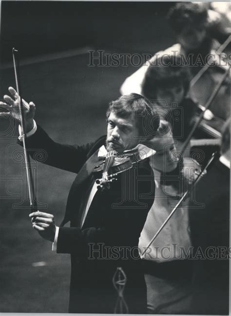 1987 Press Photo Violinist Eugene Fodor at Milwaukee's Uihlein Hall. - Historic Images