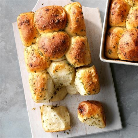 Garlic Bubble Loaf | Recipe | Recipes, Bubble bread, Bread