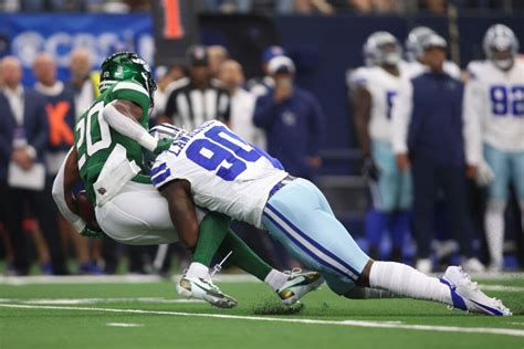 Dallas Cowboys 'Got Punched in the Mouth, But ...!' DeMarcus Lawrence Reveals Perspective in ...