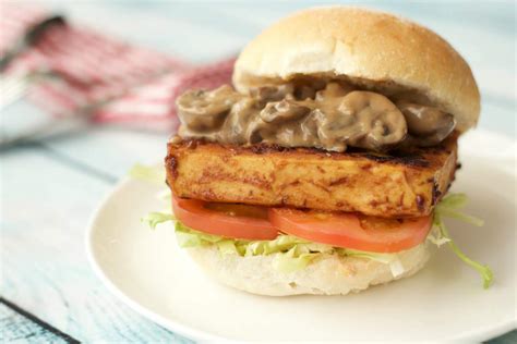 Tofu Burger with Creamy Mushroom Sauce