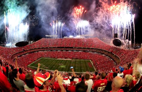 Kansas City Chiefs Stadium At Night Wallpaper | Zoom Wallpapers