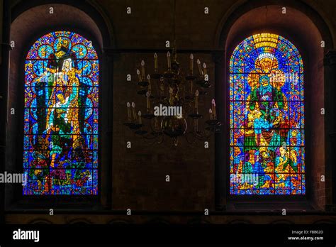 Stained Glass Window in Canterbury Cathedral Stock Photo - Alamy