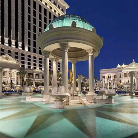 Isn't it marvelous? This is just 1 of several gorgeous pools at Las Vegas' Caesars Palace resort ...