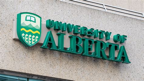 University of Alberta Scholarships for International Students 2022: Eligibility & Tips