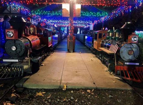 Take a Magical Ride Within Griffith Park On A Vintage Holiday Train