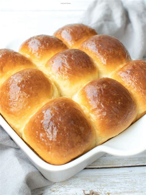 Condensed Milk Bread Rolls - Living Sweet Moments