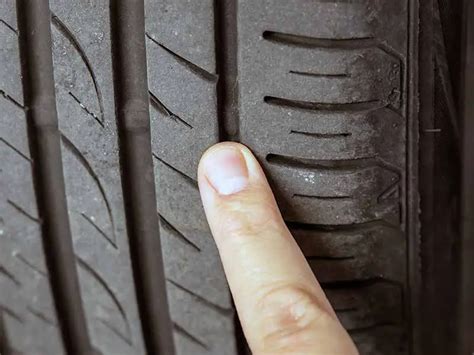 Tire Tread Types (Patterns Explained) | TireGrades