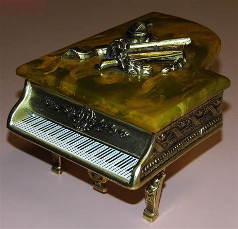 Vintage Piano-Shaped Music Box With Butterscotch Catalin T… | Flickr