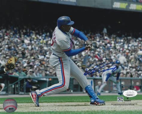 Autographed VLADIMIR GUERRERO Montreal Expos 8X10 photo JSA - Main Line ...