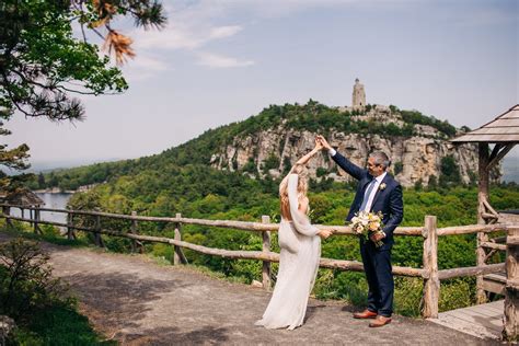 Mohonk Mountain House Wedding - Sweet Alice Photography