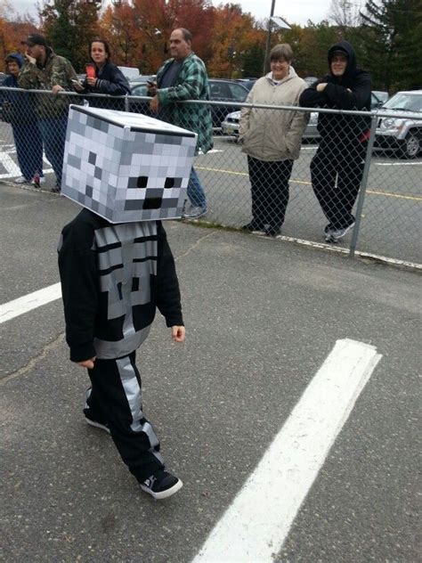 Minecraft Skeleton | Halloween costumes for kids, Diy halloween costumes for kids, Kids costumes