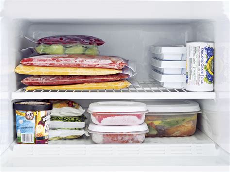 How To Pack and Store Food In The Freezer and Avoid Freezer Burn - 5 TIPS