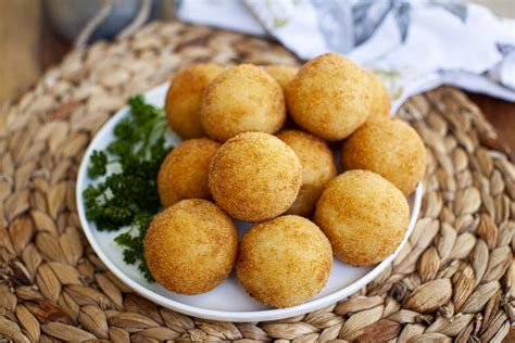 Porto’s Bakery Potato Ball Recipe (Papa Rellena) – FOOD is Four Letter Word