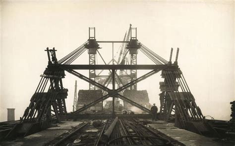 Rare Historical Photos of Construction of the Tyne Bridge in Newcastle upon Tyne