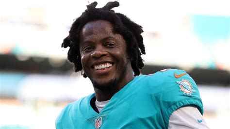 Teddy Bridgewater injury update: Dolphins QB exits after injuring ...