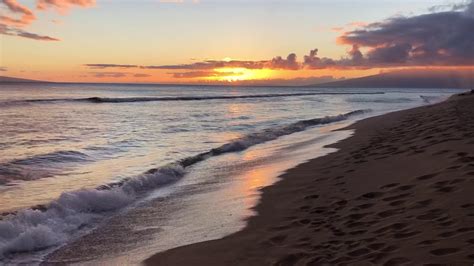 Sunset on Kaanapali Beach - YouTube