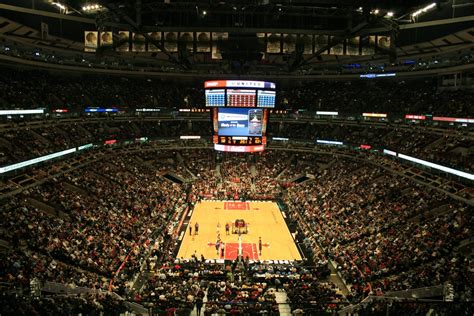 Chicago Bulls - United Center Guide | Basketball Tripper