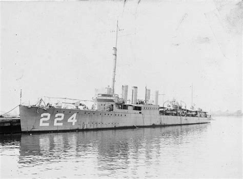 USS Stewart (DD-224) from the left