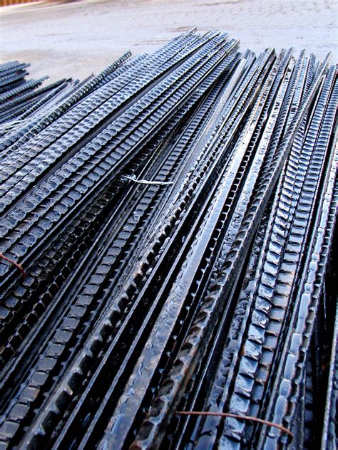 Steel Standards and Droppers - Impi Wire