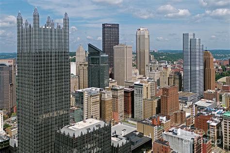 Downtown Pittsburgh Skyline Photograph by Bill Cobb - Fine Art America