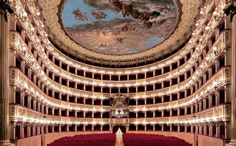 LA NUOVA STAGIONE DEL TEATRO SAN CARLO DI NAPOLI - DHN - Rivista di ...