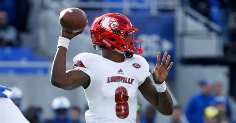 Lamar Jackson can throw: Watch the NFL draft QB, and see his stats - SBNation.com