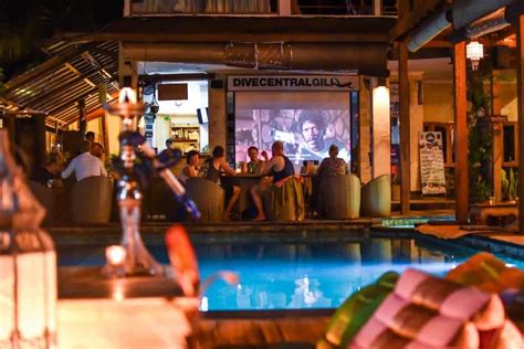 Gili Trawangan Party and Nightlife Guide: Top Gili T Bars in 2019 - Mad Monkey Hostels