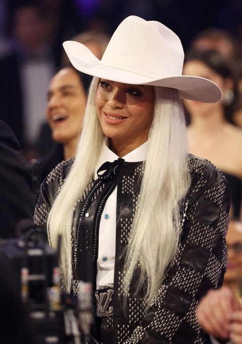 Cowboy Core: 5 Pieces To Channel Your Inner Beyoncé