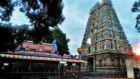 VAKRAKAALI AMMAN & CHANDRAMOULEESWAR THIRUVAKKARAI TEMPLE