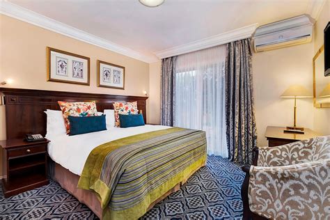 Hotel accommodation in Sandton, Johannesburg | Protea Hotel Balalaika ...