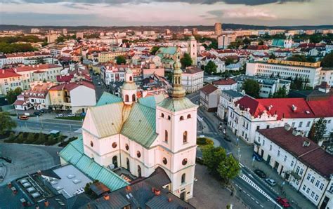 Rzeszow: Old Town Walk - Poland Travel Tours