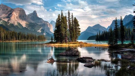 Spirit Island in Maligne Lake, Jasper National Park, Alberta, Canada - Bing Gallery