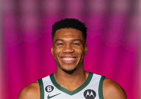 Giannis Antetokounmpo: Scouting report and accolades | HoopsHype