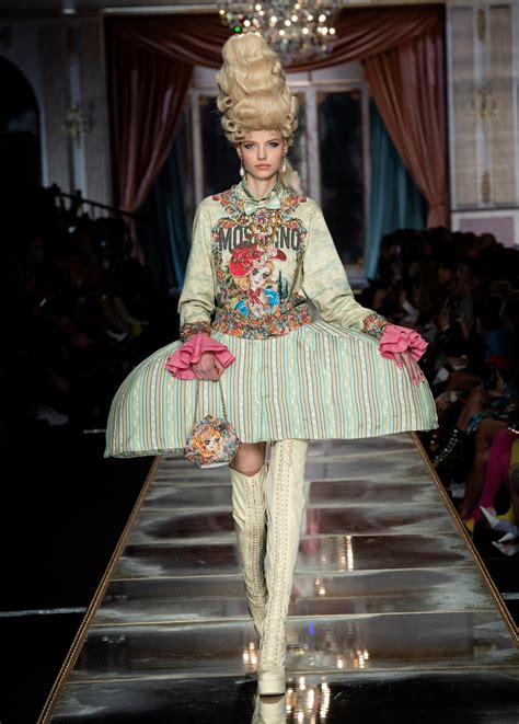 Moschino’s Marie Antoinette–Inspired Show Was a Fashion Feast | Teen Vogue