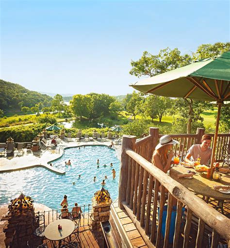 50 Midwest Resorts We Love | Midwest vacations, Midwest vacation spots, Lake resort