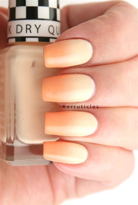 Yellow and orange pastel gradient | Kerruticles