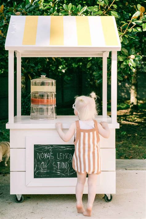 Lemonade Stand DIY - A Beautiful Mess