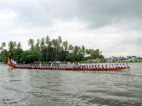 Onam 2020: Do You Know Why Vallamkali (Boat Race) Is Practiced In ...